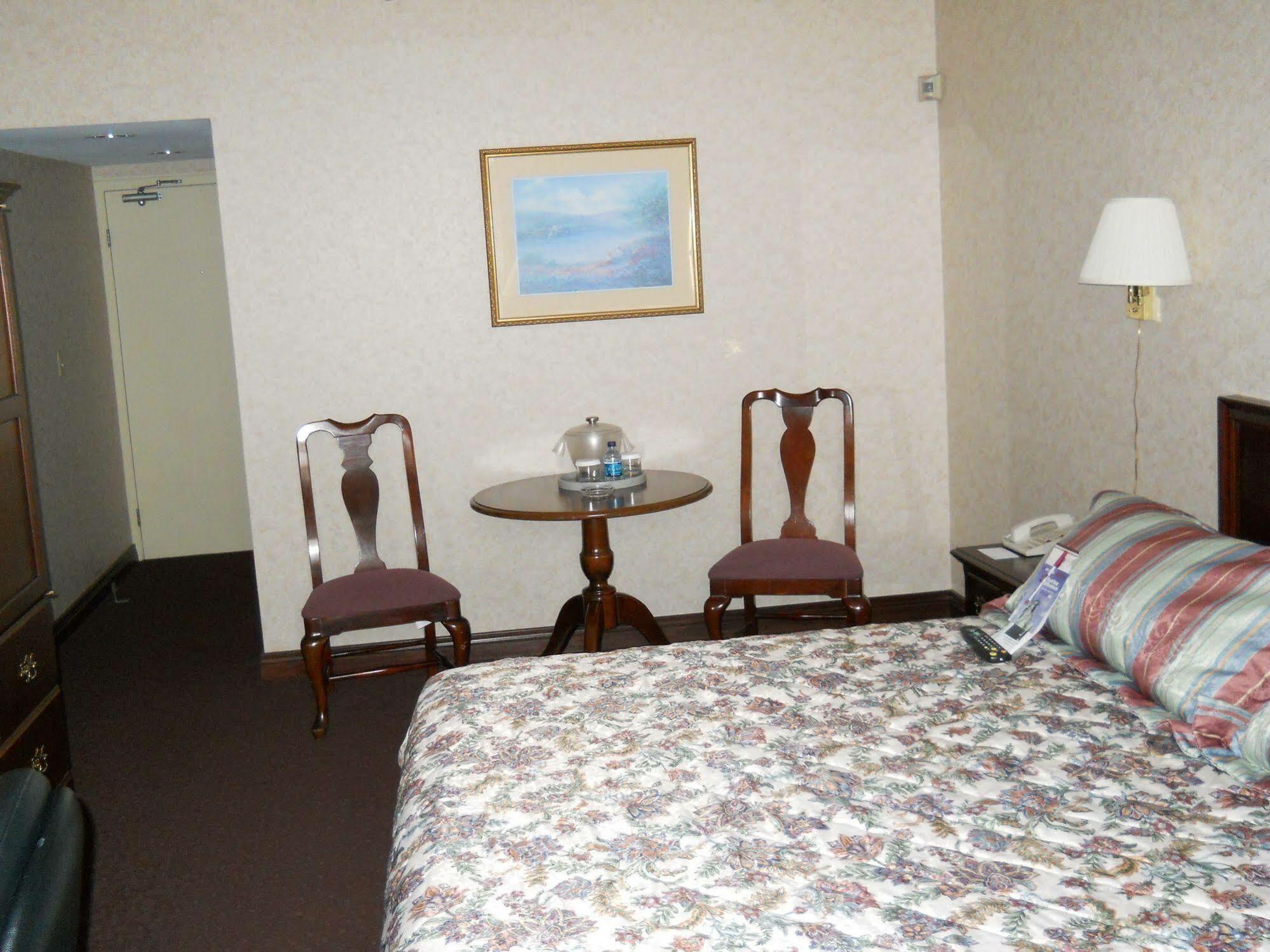 Doubletree By Hilton Huntington, Wv Hotel Exterior photo