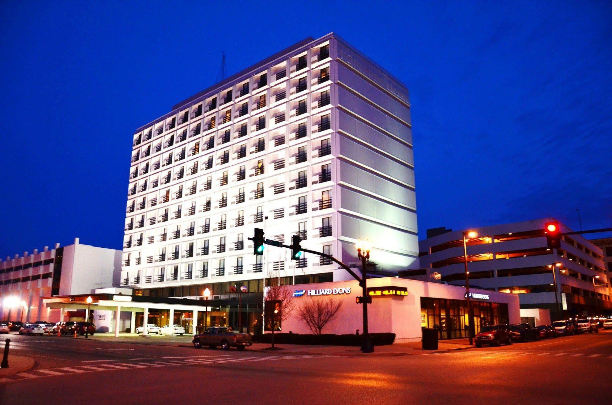 Doubletree By Hilton Huntington, Wv Hotel Exterior photo
